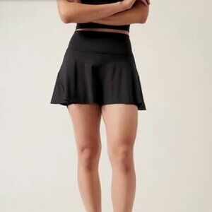 Athleta Ace High Rise 13 1/2 Tennis Skort in Black size Small
